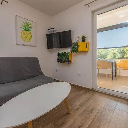 Lovely In With House Sea View * Povljana