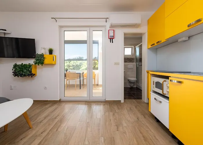 In With Wifi דירה פובליאנה