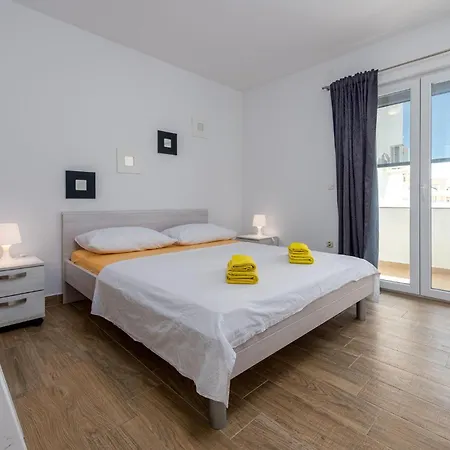 Lovely In With House Sea View * Povljana