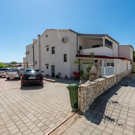 Lovely In With House Sea View * Povljana